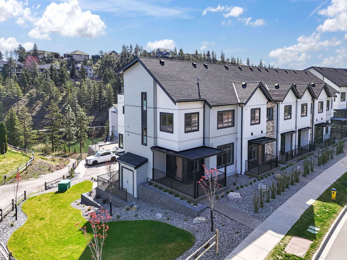 1 1550 Union Road